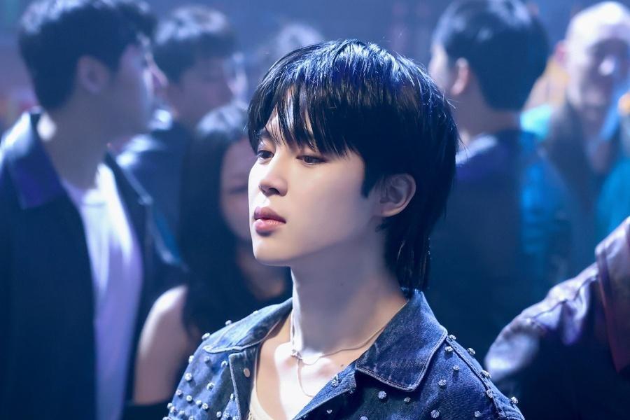 Jimin làm nên lịch sử Billboard Hot 100, vượt thành viên BTS, Blackpink