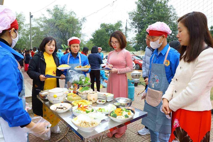 Hội thi Bữa cơm đoàn viên năm 2024 kỷ niệm Ngày Quốc tế Phụ nữ