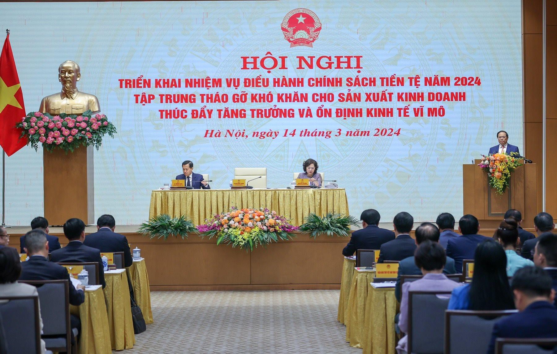 toan-canh-hoi-nghi.jpg