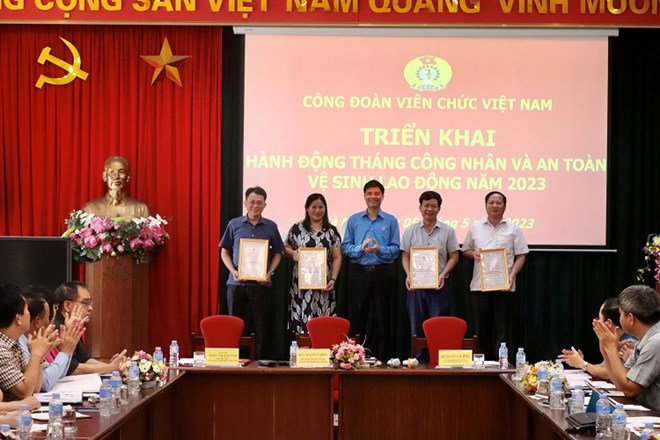 Tháng Công nhân năm 2024 tổ chức nhiều chương trình hướng về đoàn viên