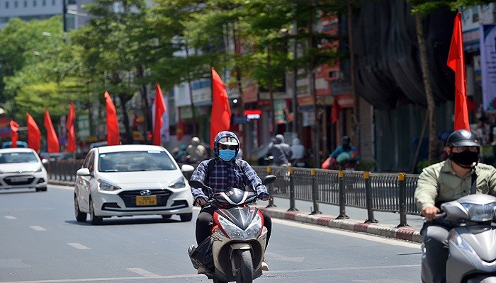 Thời tiết hôm nay 28/6: Bắc Bộ ngày nắng, Nam Bộ nắng gián đoạn, mưa rào, mưa to