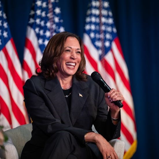 Bà Kamala Harris chắc suất làm ứng viên tổng thống Đảng Dân chủ