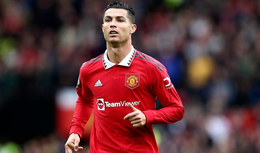 Cristiano Ronaldo cân nhắc thời gian giải nghệ.