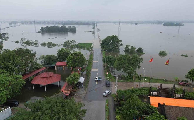 Hà Nội khôi phục giao thông nhiều tuyến đường