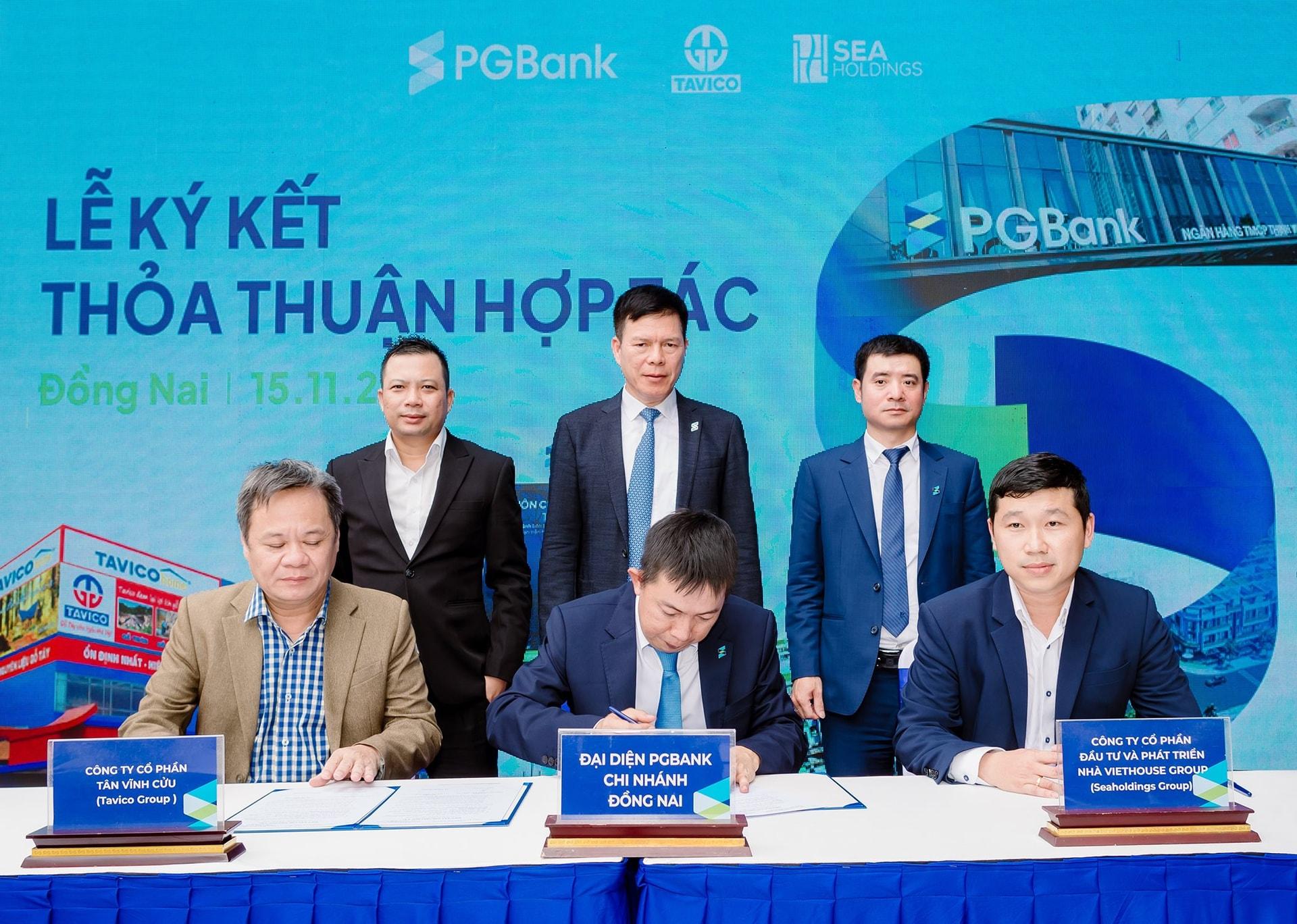 ong-le-thanh-phuong-giam-doc-ngan-hang-pgbank-chi-nhanh-dong-nai-ky-ket-thoa-thuan-hop-tac-voi-tavico-group-seaholding-group(1).jpg