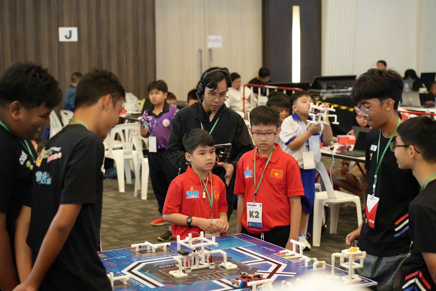 can-tho-doat-giai-robothon-2.jpg