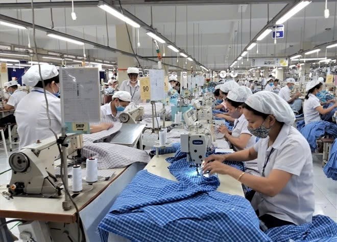 Mức thưởng Tết 2025 căn cứ vào yếu tố nào?
