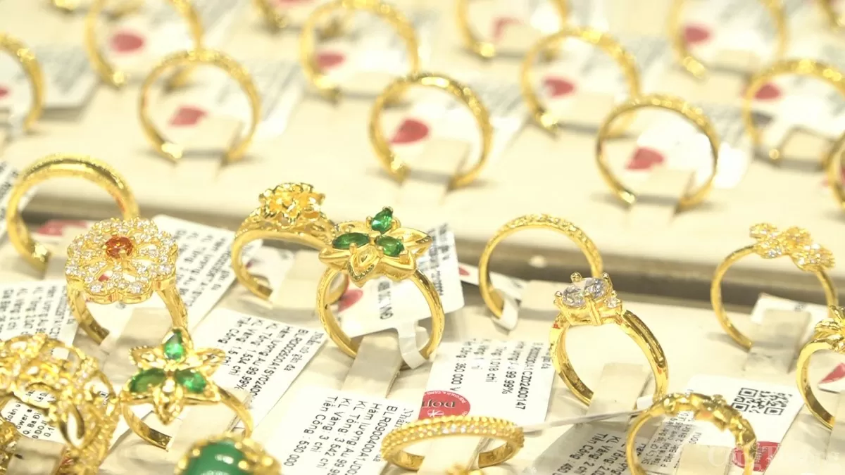 Giá vàng miếng và vàng nhẫn hôm nay (16/12) Giá vàng miếng và vàng nhẫn hôm nay (16/12)