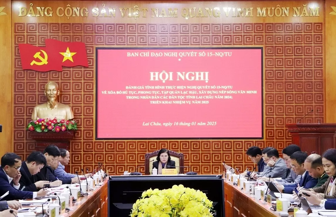 Lai Châu: Xóa bỏ tập quán lạc hậu, đẩy mạnh thi đua