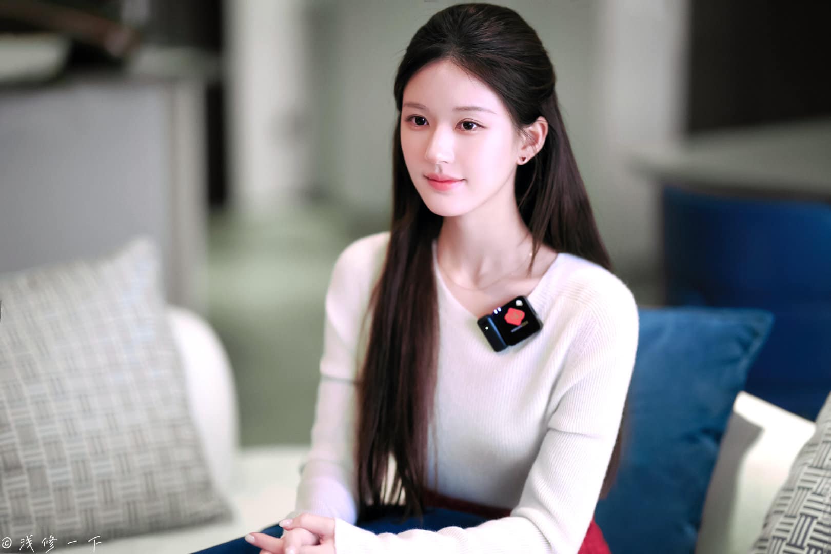 Cư dân mạng cho rằng Triệu Lộ Tư lợi dụng bệnh trầm cảm để gây sự chú ý. Ảnh: Weibo