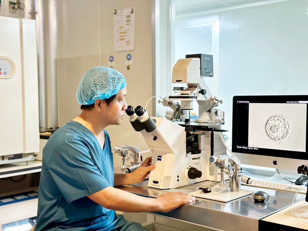 Chi phí điều trị hiếm muộn là một gánh nặng đối với nhiều gia đình. Ảnh: NVCC.