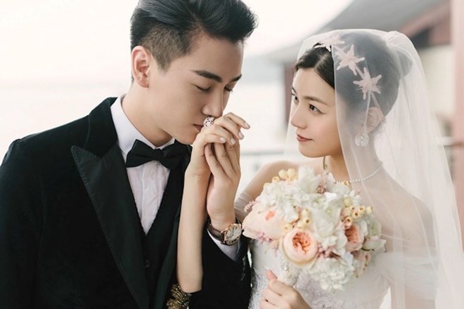 Trần Hiểu và Trần Nghiên Hy công bố ly hôn hôm 18.2 vừa qua. Ảnh: Sohu
