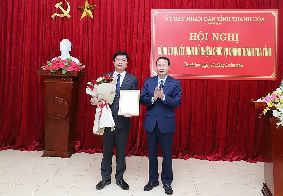 Thanh Hóa công bố tân Giám đốc Sở Tài chính và Chánh Thanh tra tỉnh Thanh Hóa công bố tân Giám đốc Sở Tài chính và Chánh Thanh tra tỉnh