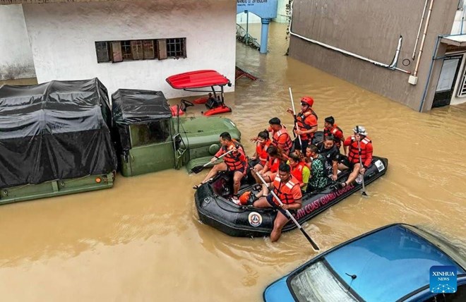 La Nina khiến bão và thời tiết mùa hè biến động mạnh