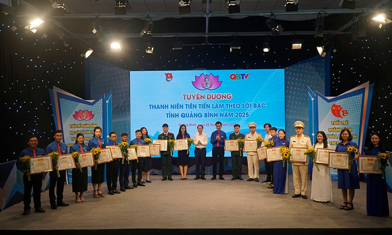 Quảng Bình tuyên dương 20 cá nhân đạt danh hiệu “Thanh niên tiên tiến làm theo lời Bác” năm 2025. images809276-dt.jpg
