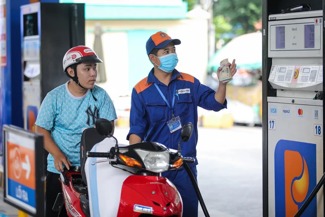 Dự báo giá xăng giảm mạnh trong kỳ điều hành ngày 10/4