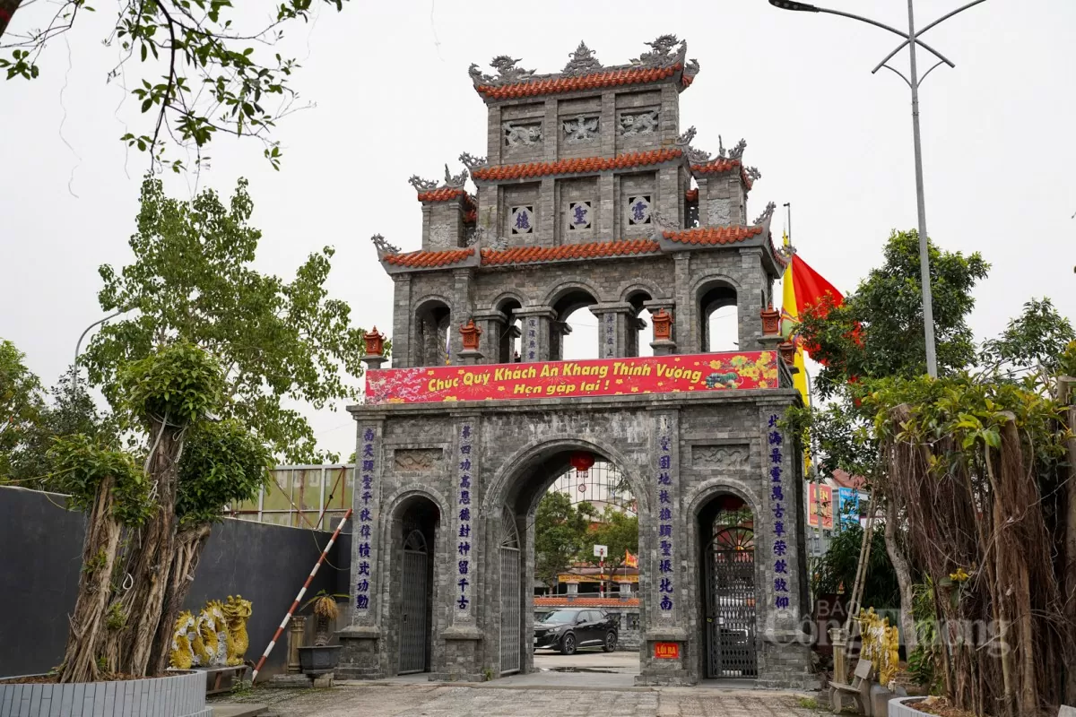 Đền Quan Đệ Tứ nổi tiếng linh thiêng với truyền thuyết lạ