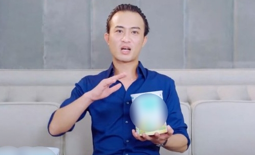 Doãn Quốc Đam từng quay video quảng cáo sữa. Ảnh: Cắt từ quảng cáo