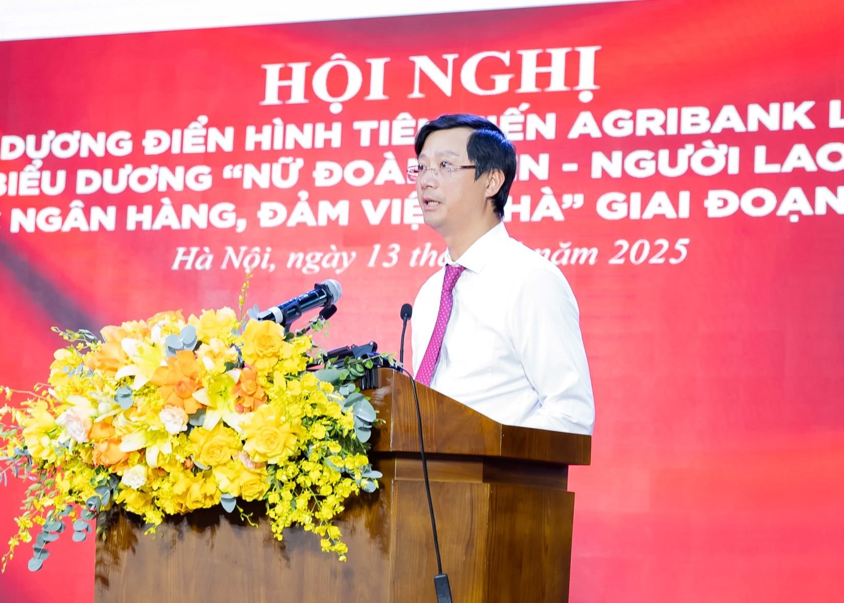 phat-dong-thi-dua.jpg