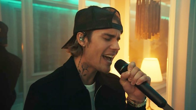 Món nợ hơn 220 tỉ đồng khiến Justin Bieber lao đao