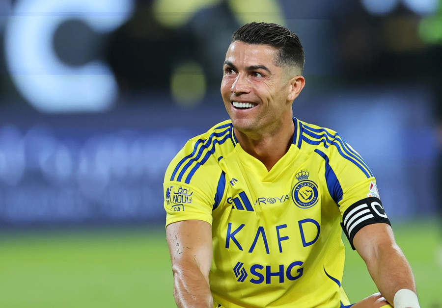 cristiano-ronaldo-al-nassr-react.jpg