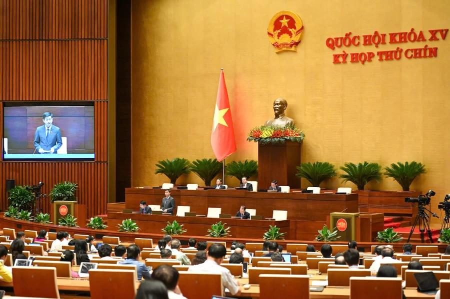 Toàn cảnh phiên họp chiều 28/5.