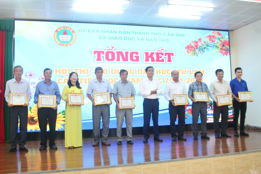 can-tho-hoi-thi-do-dung-day-hoc-3.jpg