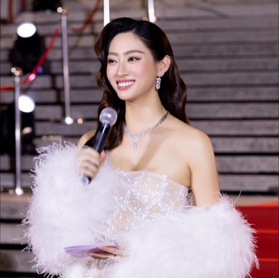 Hoa hậu Lương Thùy Linh cầm trịch vai trò MC cho Lễ hội Pháo hoa Quốc tế Đà Nẵng - DIFF 2025. luong-thuy-linh-lam-mc-tai-asian-television-award-28th-1.jpg