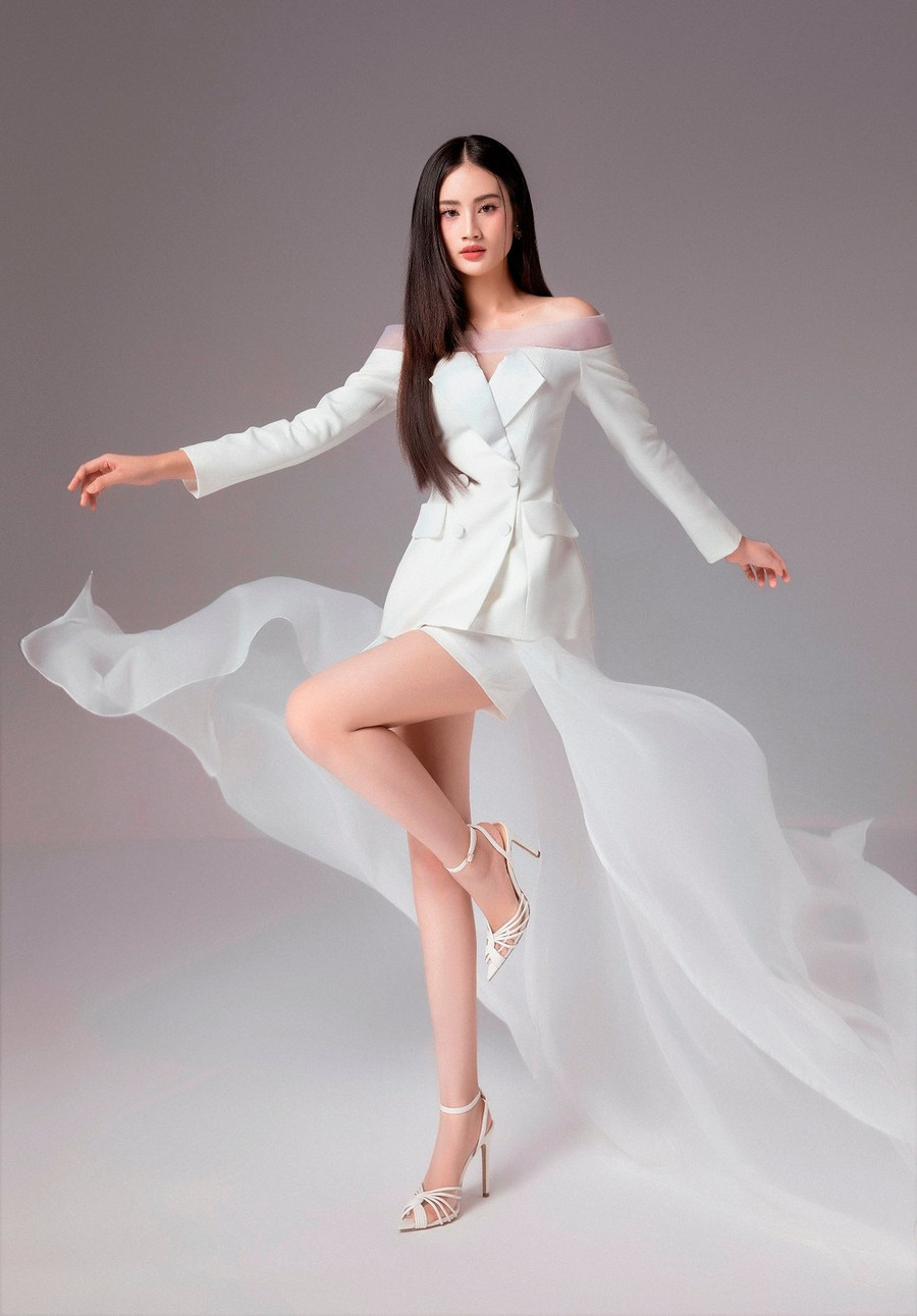 Hoa hậu Ý Nhi. y-nhi-2.jpg