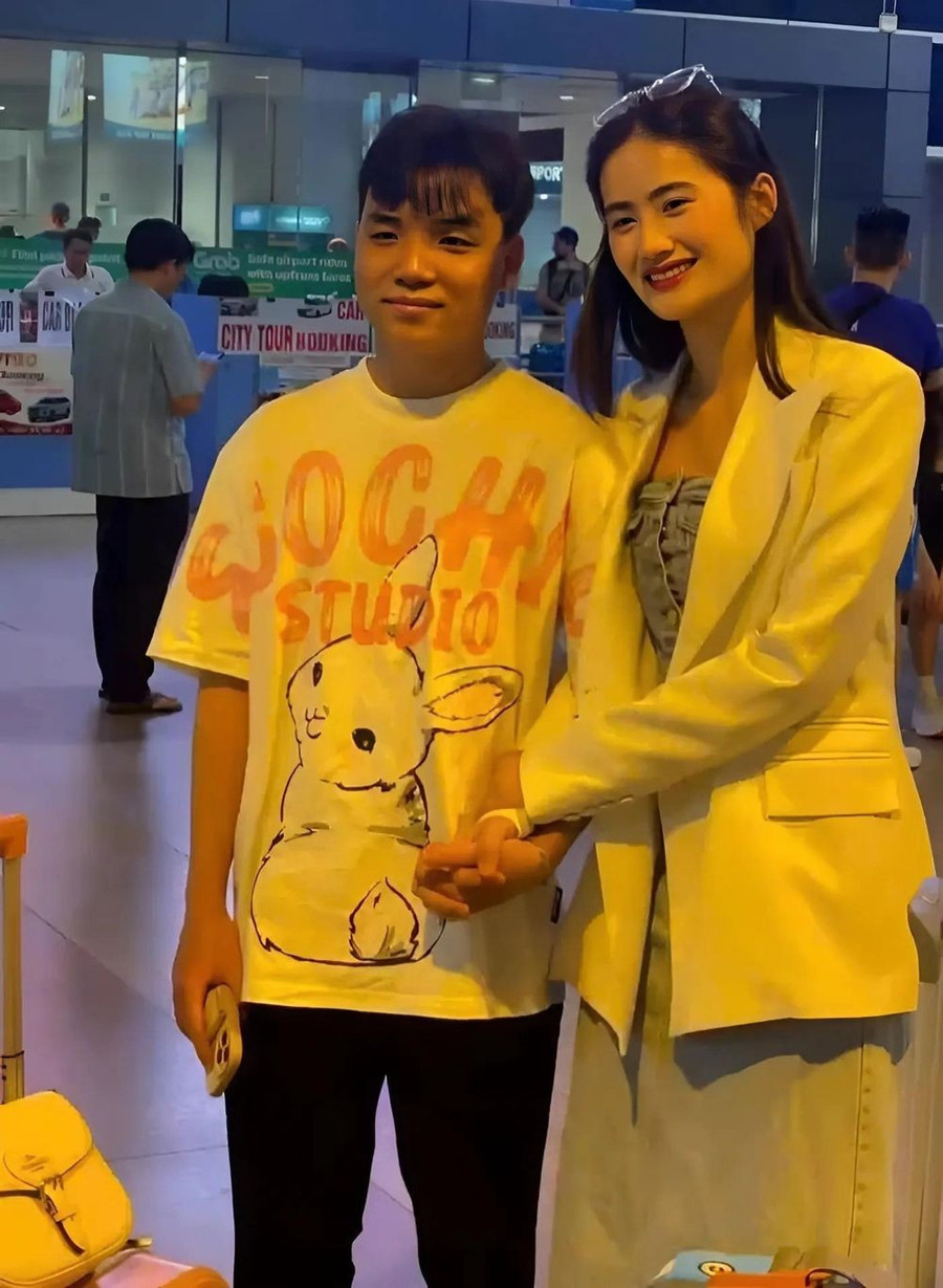 Ý Nhi và bạn trai lâu năm Anh Kiệt. y-nhi-1.jpg