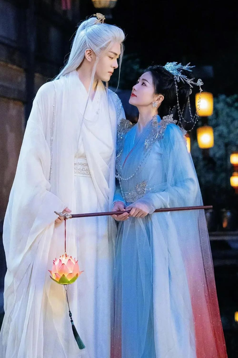 “Lâm giang tiên” vốn dự kiến phát sóng vào tháng 7, nhưng lại bị đẩy lên chiếu sớm hơn 1 tháng. Ảnh: