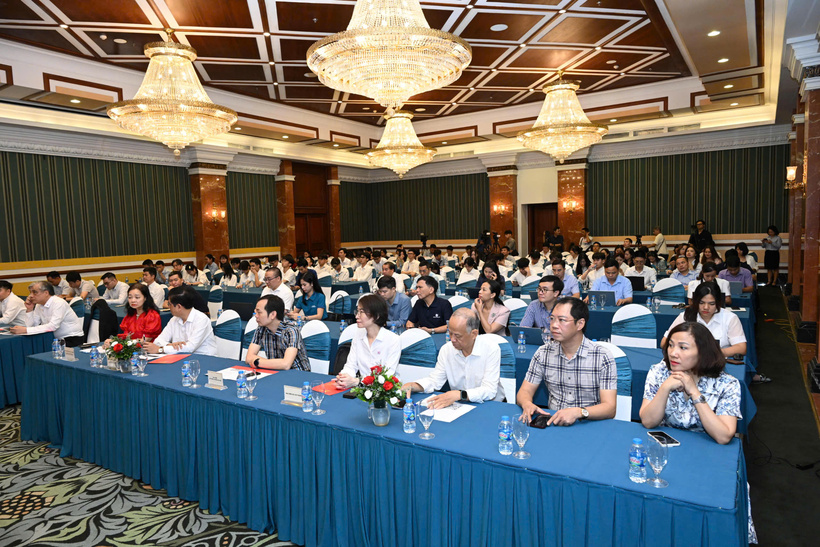 Các đại biểu tham dự diễn đàn. Ảnh: Cấn Dũng