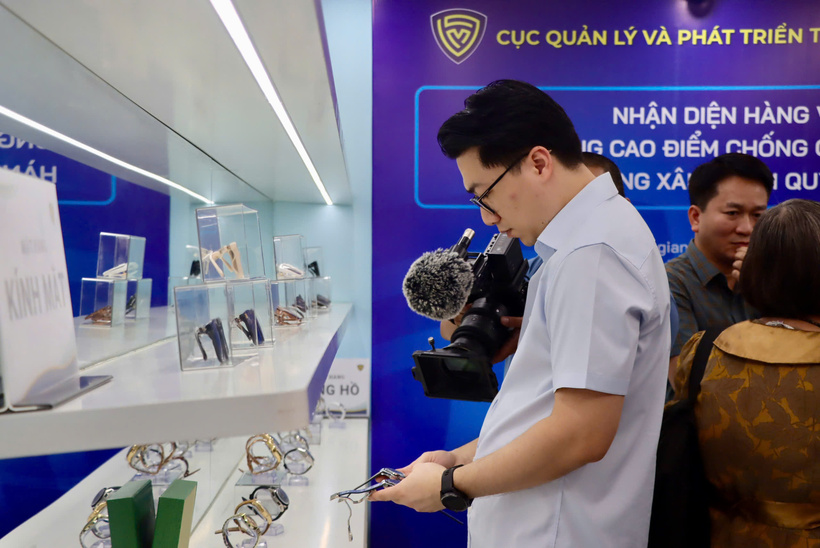 Việc tổ chức Phòng trưng bày là một thông điệp thể hiện rõ ràng tinh thần quyết liệt, không khoan nhượng của lực lượng quản lý thị trường trong công tác này