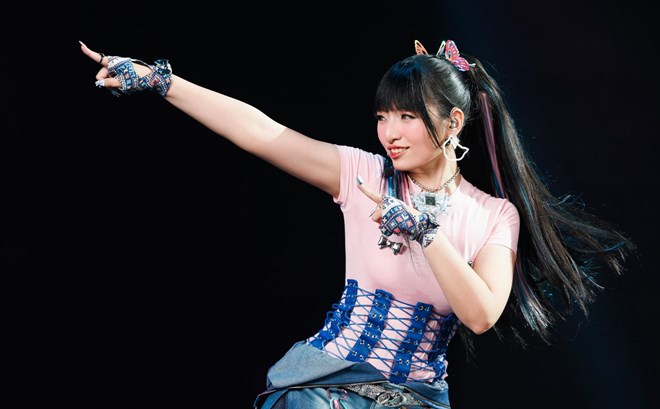 Ca sĩ duy nhất là con lai thắng 2 lần liên tiếp ở Em xinh say hi