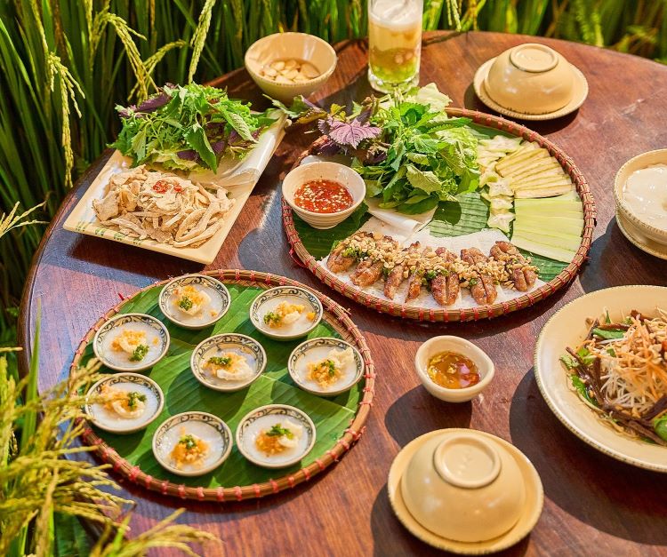 Thực đơn của quán đa dạng các món ẩm thực Việt. Ảnh: Facebook nhà hàng