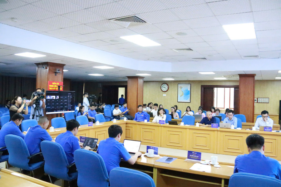 Quang cảnh buổi gặp mặt lam-2.jpg