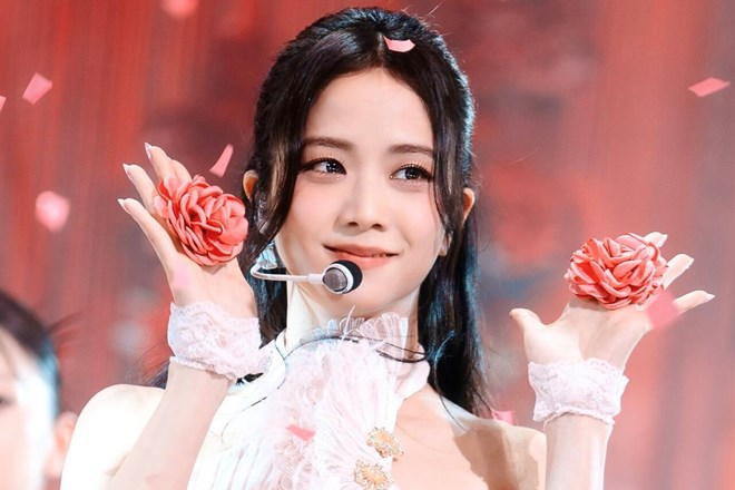 Jisoo (Blackpink) gây tranh cãi về tài năng dù đã ra mắt 9 năm