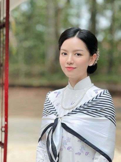 Lê Hạ Anh: Khi đóng phim Mưa đỏ, tôi nhớ về ông ngoại đã hy sinh ở Quảng Trị