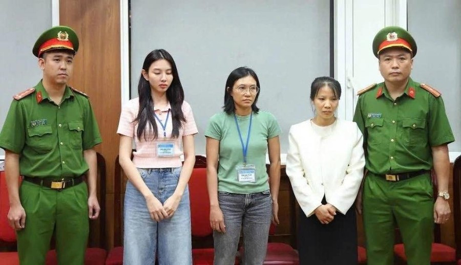 thuy-tien-2.jpg