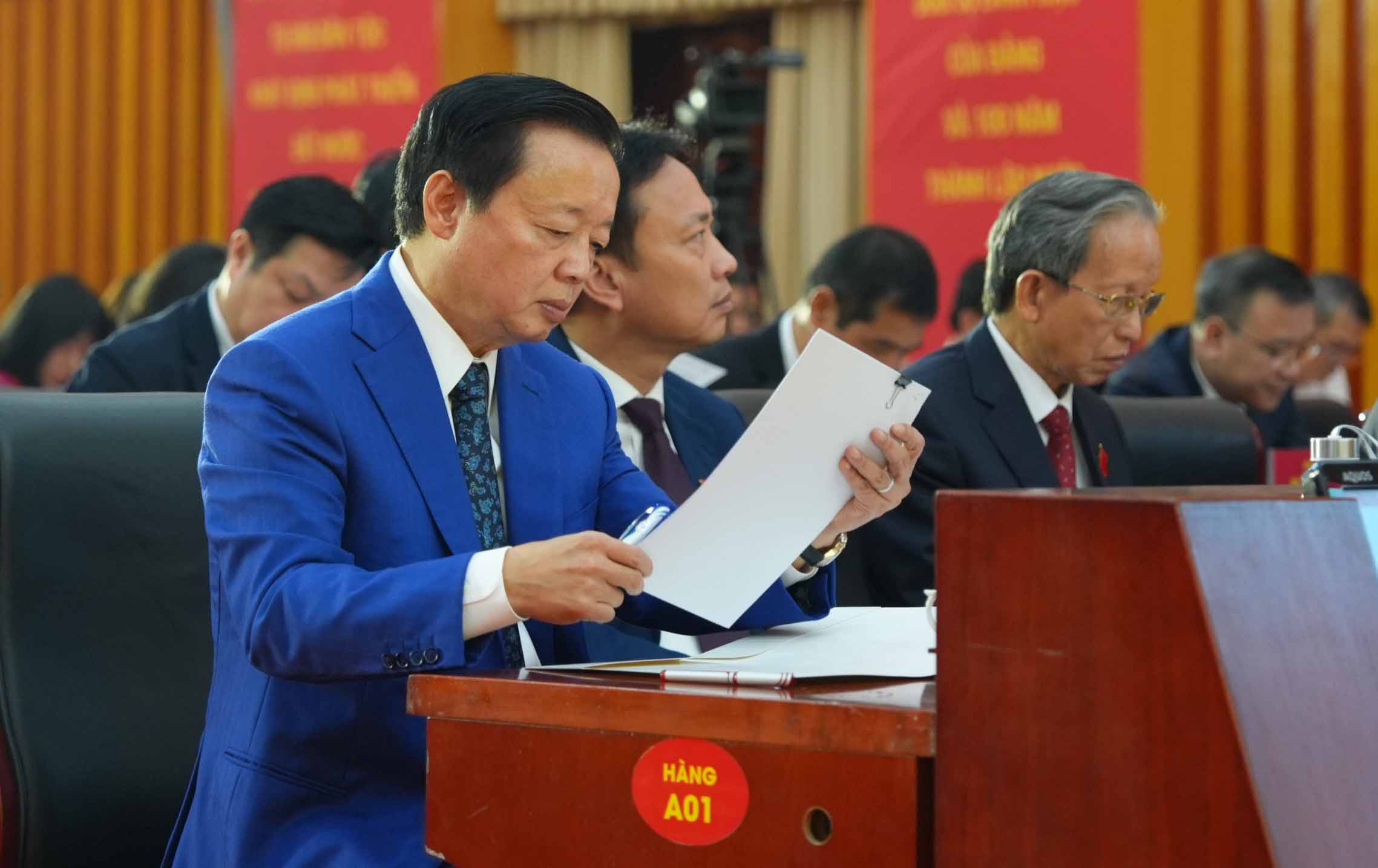 Đồng chí Trần Hồng Hà, Ủy viên Trung ương Đảng, Ủy viên Ban Thường vụ Đảng ủy Chính phủ, Phó Thủ tướng Chính phủ dự và chỉ đạo Đại hội. Ảnh: Đinh Hiệp.