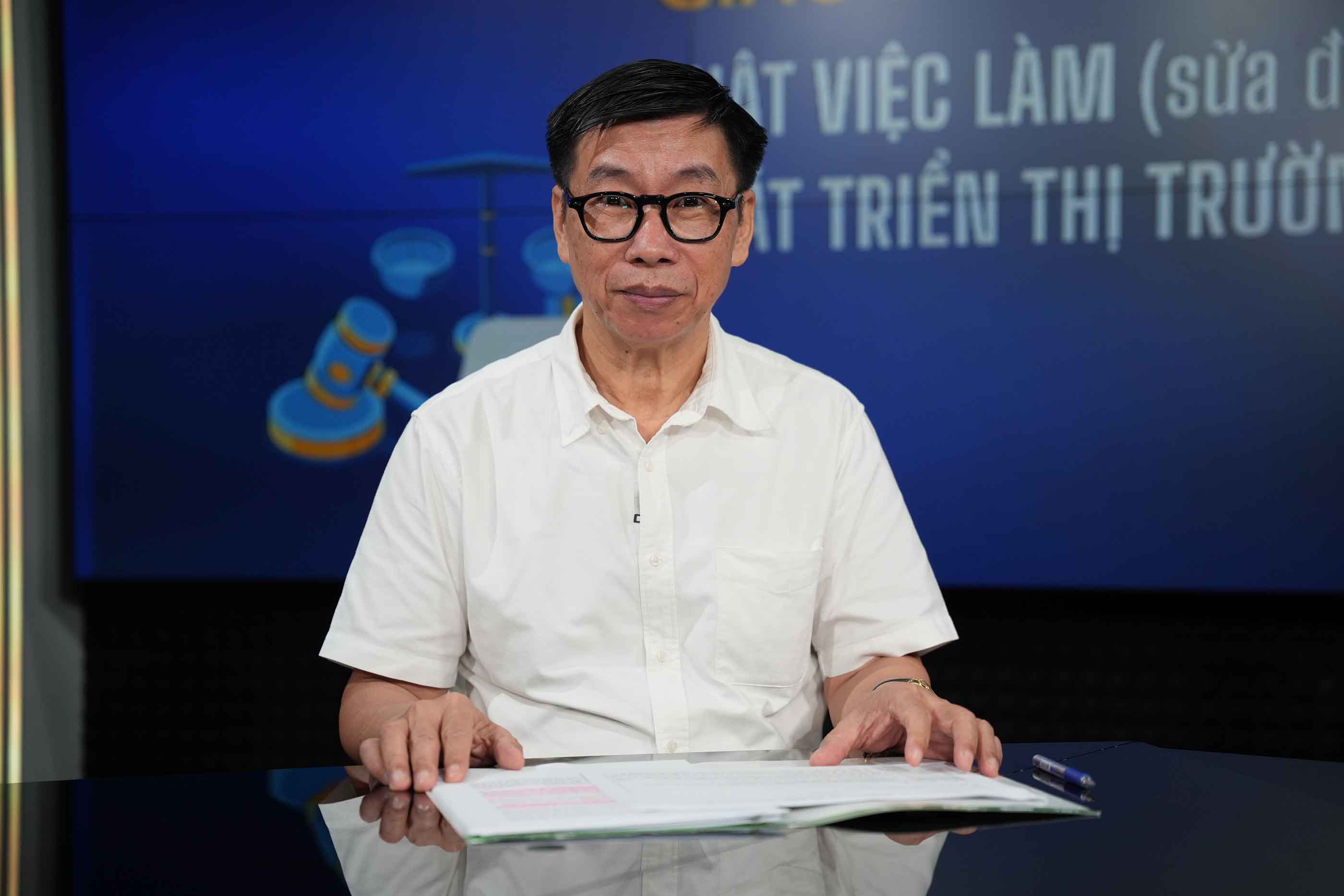 Ông Lê Quang Trung – nguyên Phó Cục trưởng phụ trách Cục Việc làm trong buổi Tọa đàm. Ảnh: PV