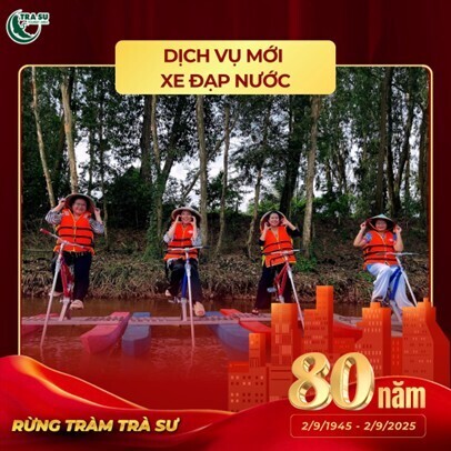 Trải nghiệm dịch vụ xe đạp nước siêu mới mẻ