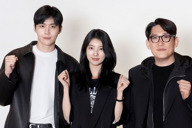 Nhà sản xuất phim mới của Suzy và Kim Seon Ho xin lỗi