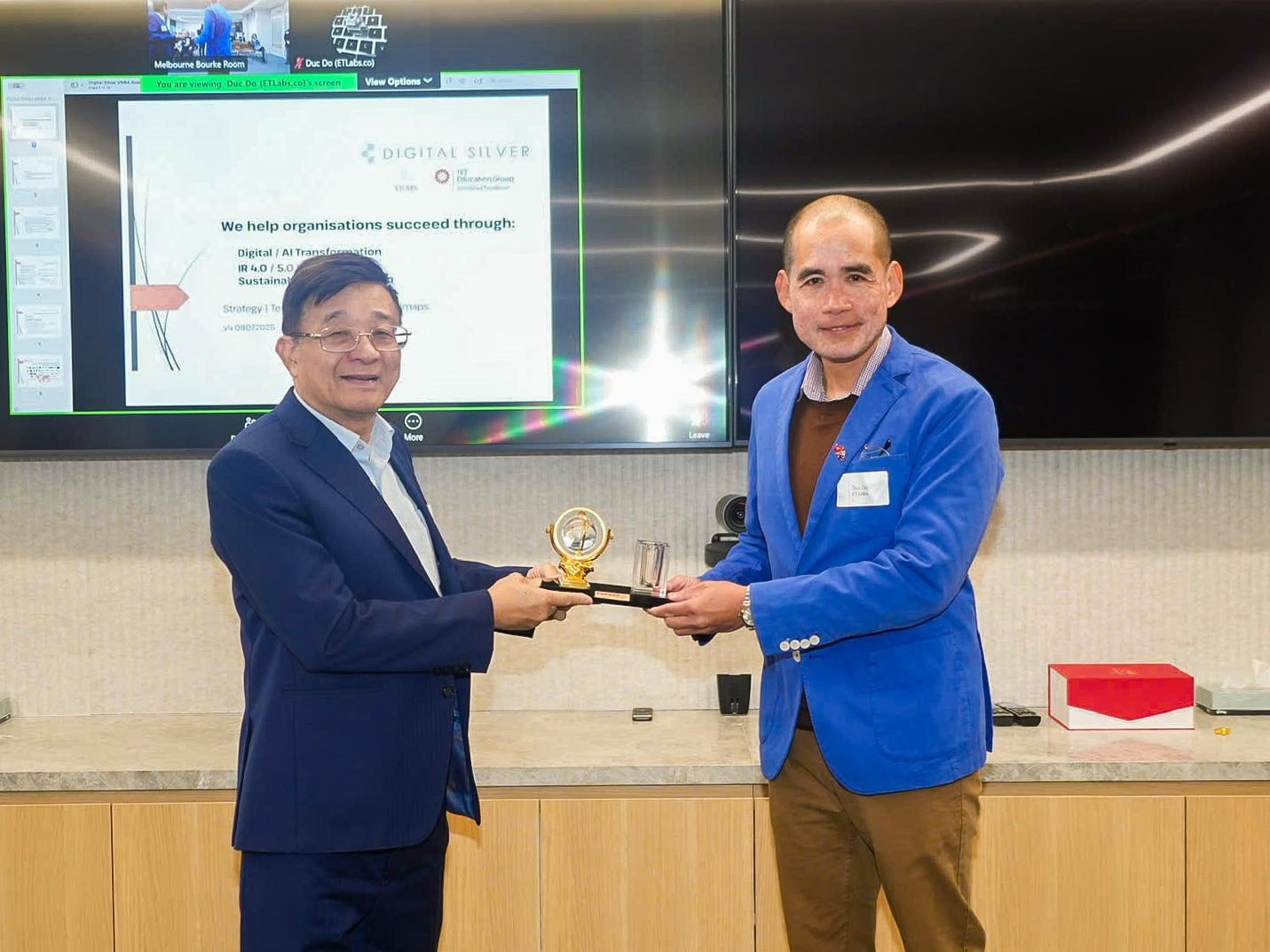 doan-cong-tac-vnba-thao-luan-ve-tai-chinh-xanh-va-kinh-nghiem-thuc-hanh-esg-tai-melbourne-australia_68ca7c0ec4ed2.jpg
