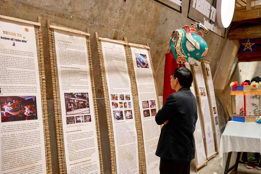 'Trăng Ta' là dự án dài hơi do Kevin Vương khởi xướng và thực hiện từ năm 2020. phuc-dung-do-choi-trung-thu-truyen-thong-3.jpg