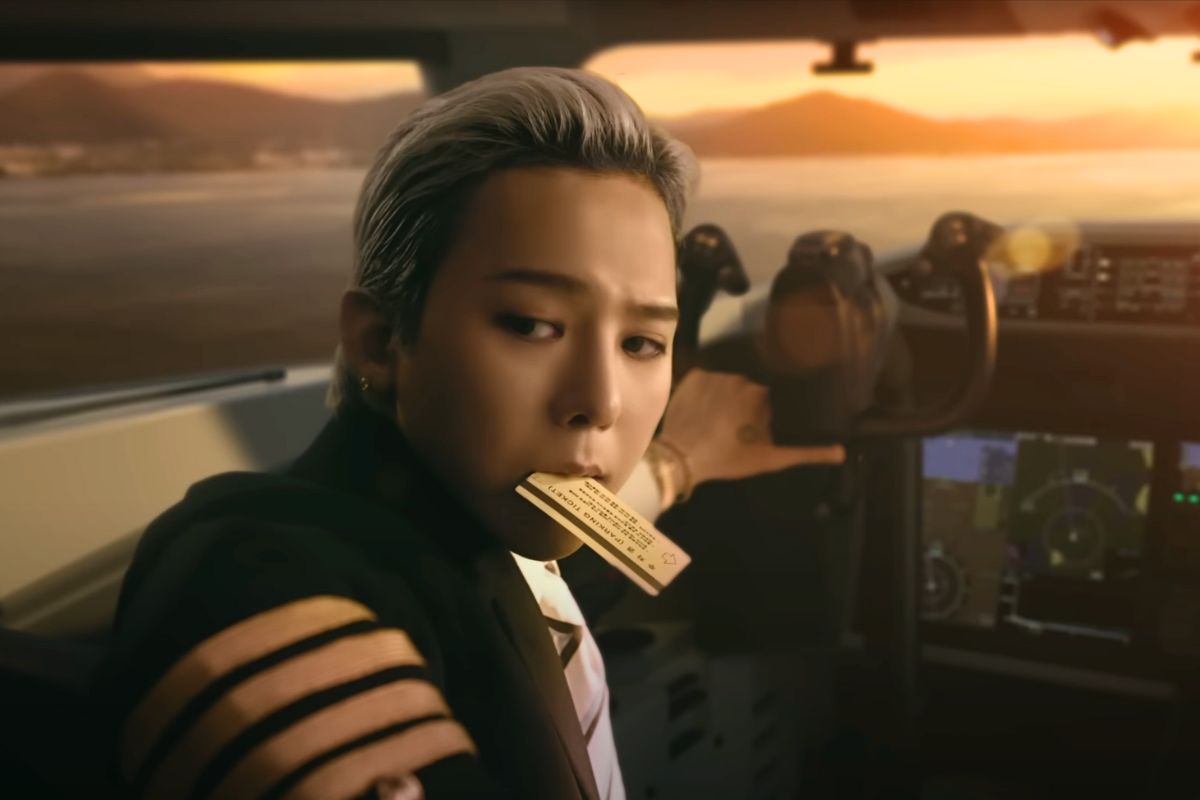 Jang Won Young và G-Dragon trong video quảng bá APEC 2025. Ảnh: cắt từ video