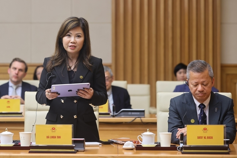Chủ tịch Hiệp hội Bán dẫn Đông Nam Á Linda Tan phát biểu tại buổi làm việc. Ảnh: VGP/Nhật Bắc.