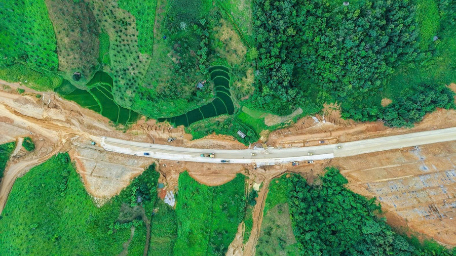 Đơn vị thi công phấn đấu thông tuyến cao tốc Đồng Đăng - Trà Lĩnh trước 19/12/2025. cao-toc-dong-dang-tra-linh.jpg