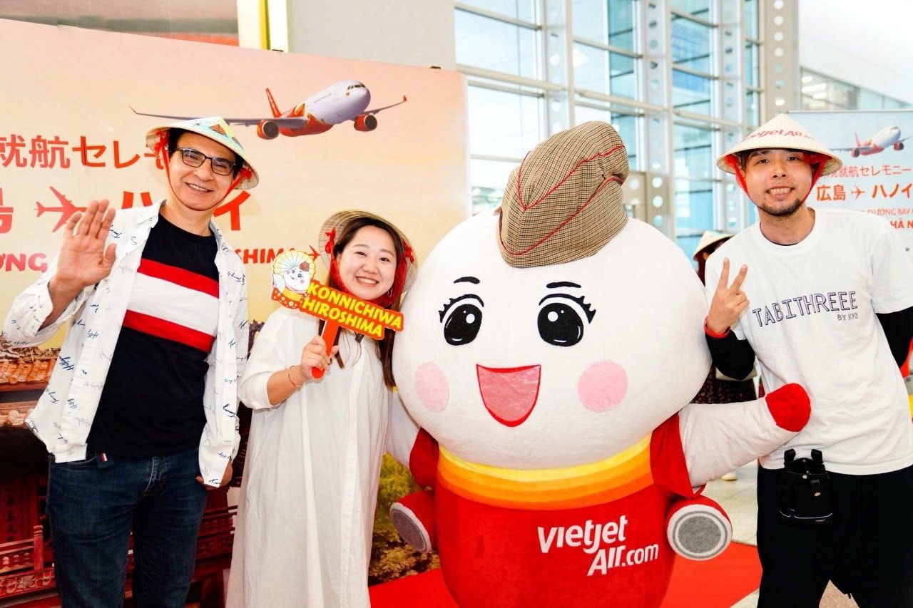 hanh-khach-vietjet-1-.jpg