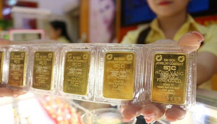 Giá vàng hôm nay 28/11 ổn định mức 153,4 triệu đồng/lượng, thế giới vẫn tăng